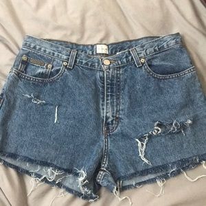 DISTRESSED CALVIN KLEIN HIGH WAISTED SHORTS